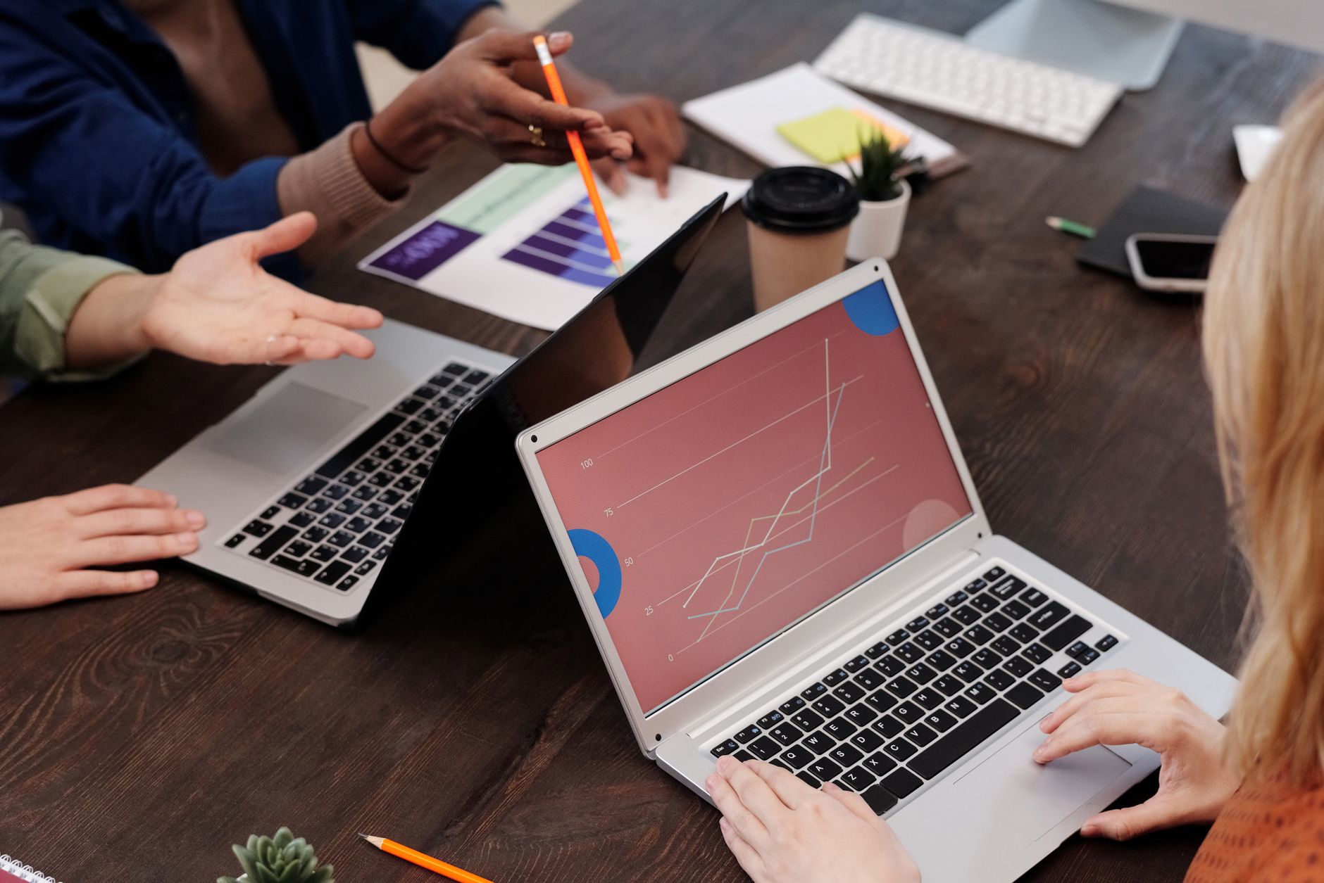 Kera Analytics Team bei der Arbeit